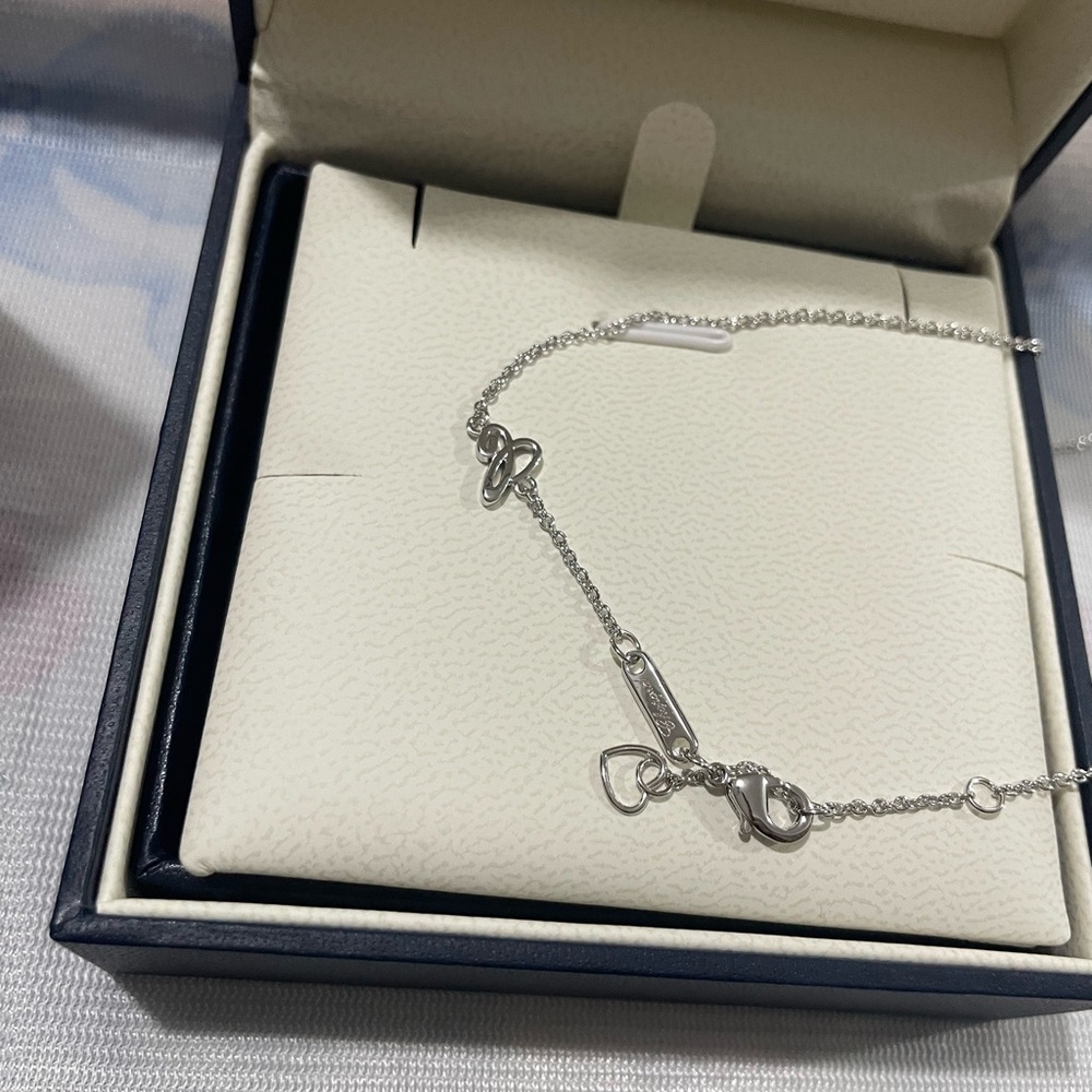 Chopard Silver Geometric Bar Necklace in Polished Silver - Picture 4 of 11